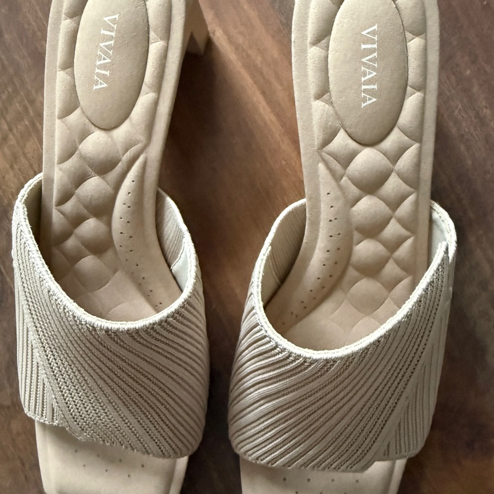 Vivaia Women's Beige Slip-On Sandals
